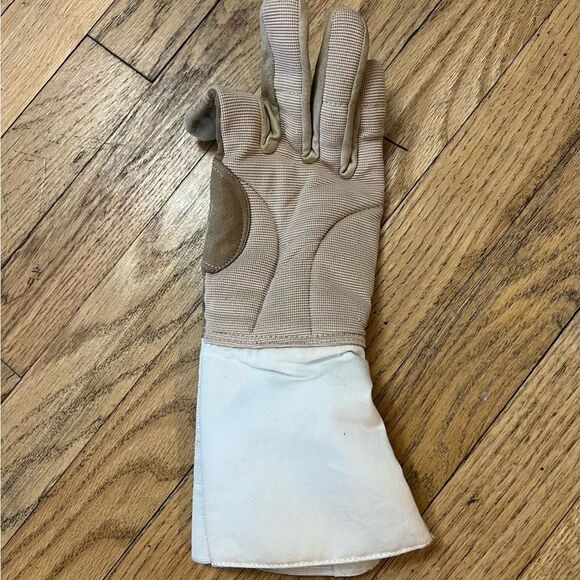 Right hand complete fencing set - Picture 16 of 16